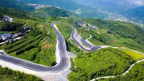 万盛至普林的公路是那年修？荣昌扶贫项目-图3