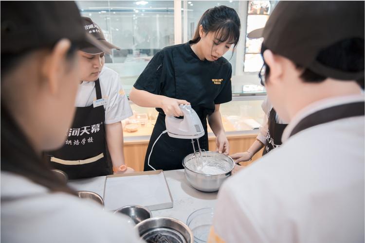 银河餐饮学费299靠谱吗？银河培训项目-图2