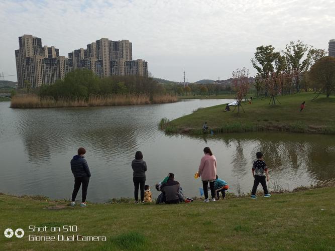 在网上看说南京仙林湖边上的液晶谷晚上会有甜玉米味道的废气，请问这个现在是否治理好了？液晶谷项目-图2