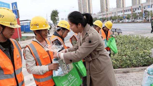 施工员有年终奖吗？项目工地人员福利-图3